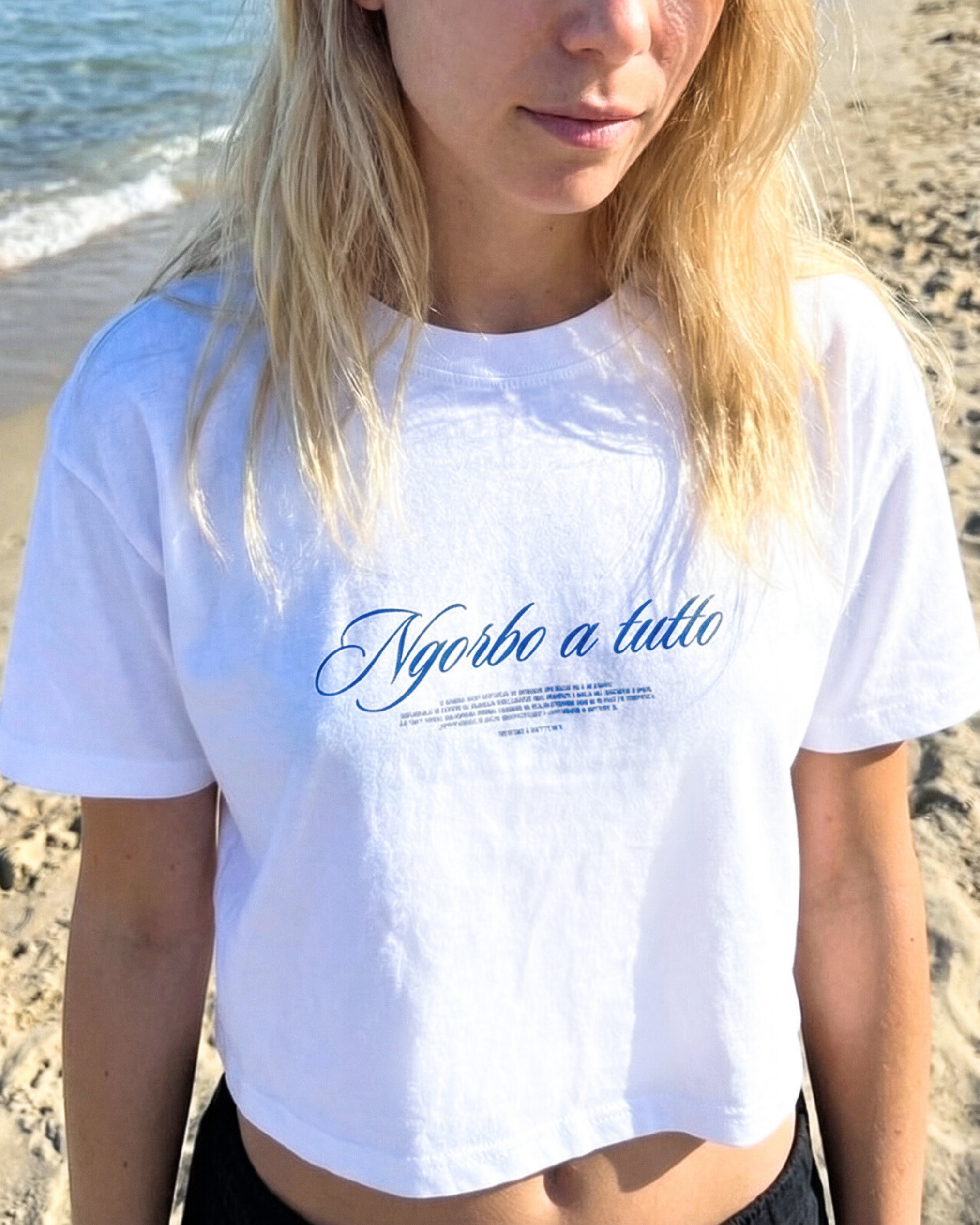 T-shirt donna "Ngorbo a tutto" (premium)